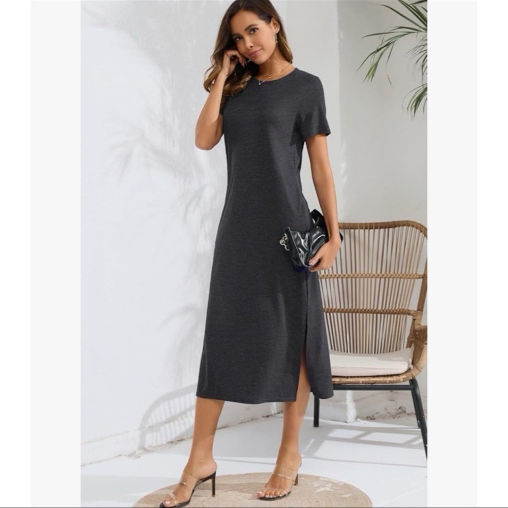 NWOT Grey midi t-shirt dress